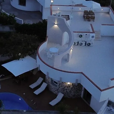 Pietra Marina Con Piscina Privata Villa